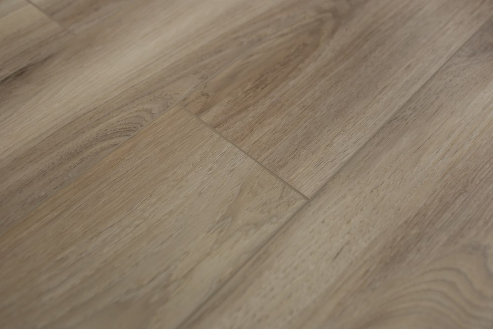 Замковая ПВХ плитка "Art Tile" Клён Фог (1220*152*5 мм) — купить в Якутске