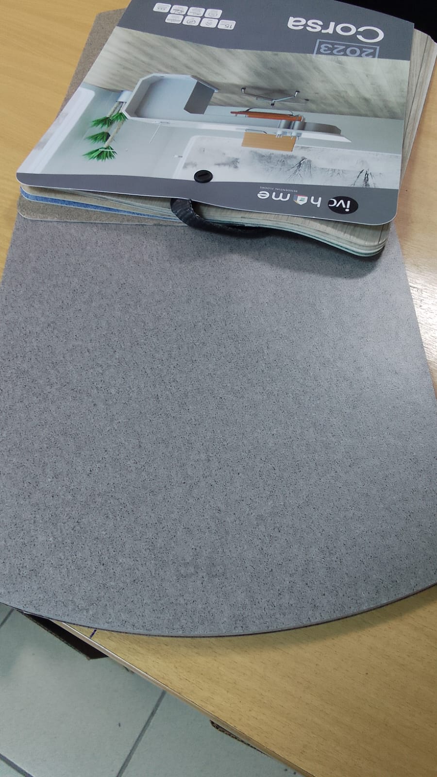 Линолеум полукоммерческий "IVC" Corsa Marras T96 (3м) — купить в Якутске