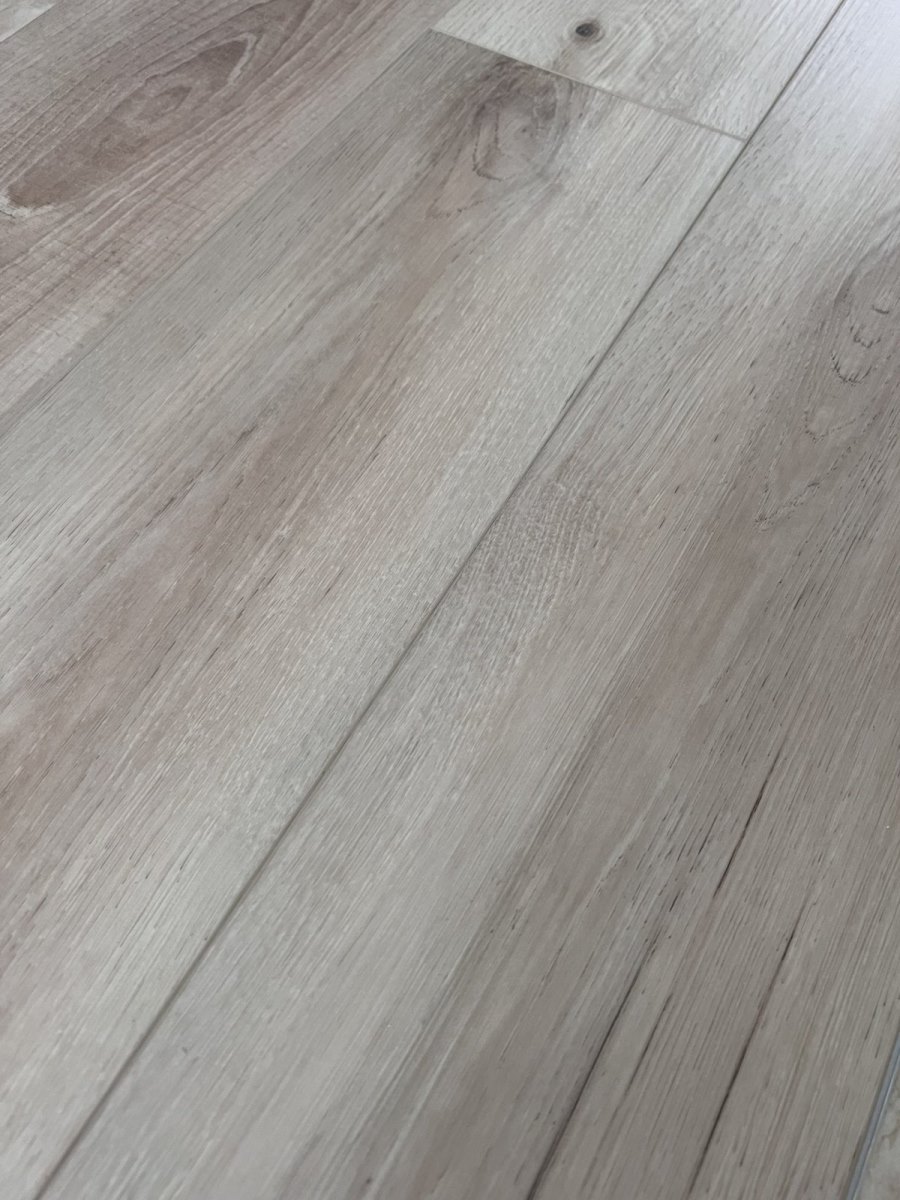 SPC ламинат "OneFloor" ЕСО 5021 (4V фаска) (1220*184*4 мм) — купить в Якутске