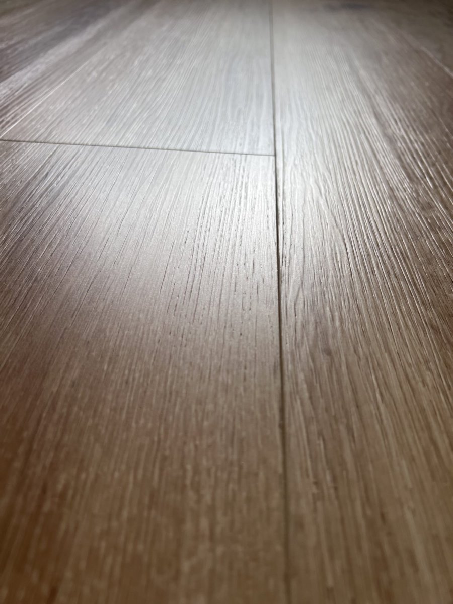 SPC ламинат "OneFloor" ЕСО 5011 (4V фаска) (1220*184*4 мм) — купить в Якутске