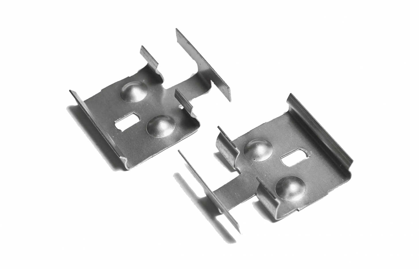 Монтажный набор для плинтуса CM Floor  (50 клипс и 50 саморезов с дюбелями) — купить в Якутске