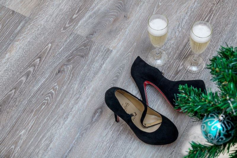 Кварцвиниловая плитка "Art Tile" Лиственница Виши (914,4*152,4*2 мм) — купить в Якутске