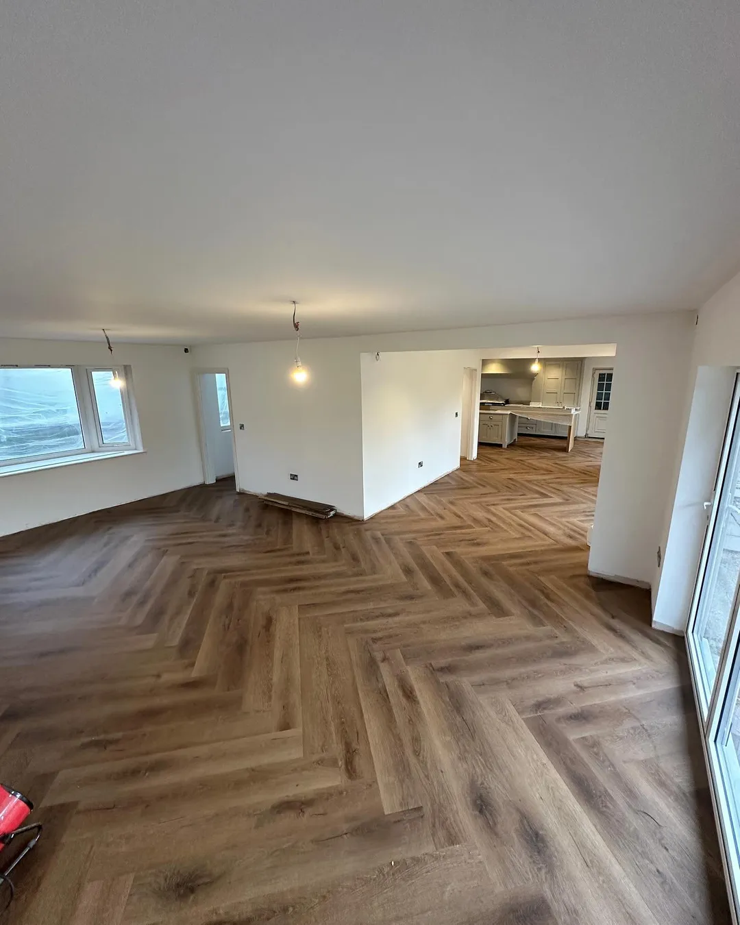 Кварцвиниловая плитка "Invictus" Royal Oak Mocca (406*102*2мм) — купить в Якутске