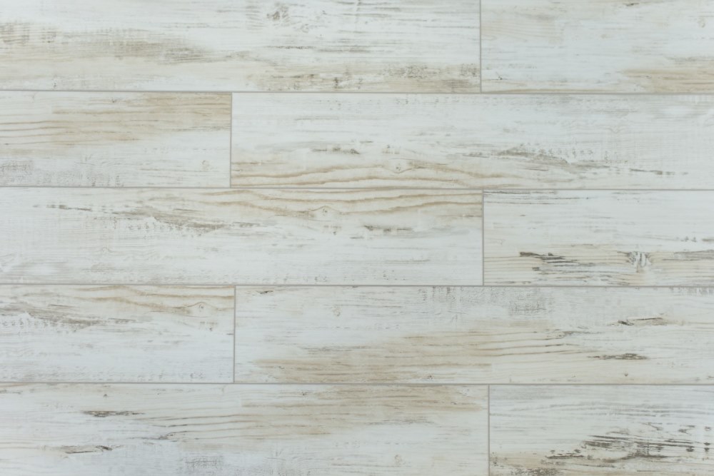 Замковая ПВХ плитка "Art Tile" Берёза Прованс (1220*152*5 мм) — купить в Якутске