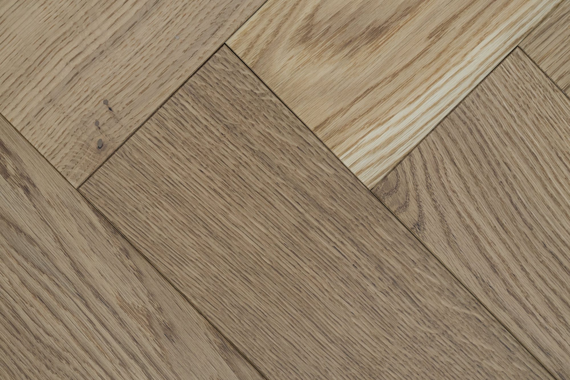 Инженерный паркет «Damy Floor» Натуральный (укладка елочкой) — купить в Якутске