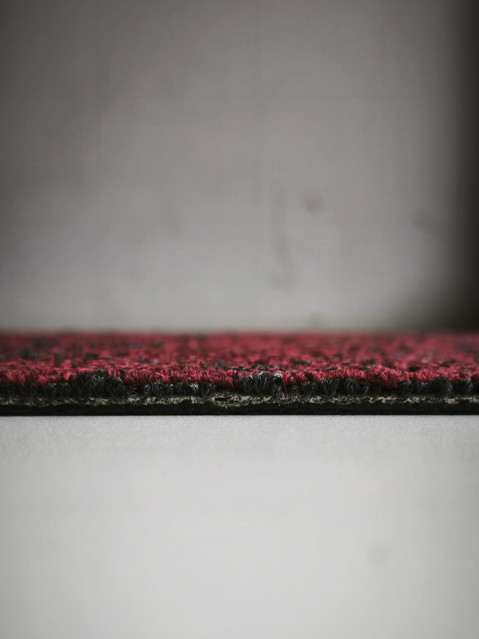 Ковровая плитка "Bonkeel" Sunrise Red (500*500*5 мм) — купить в Якутске