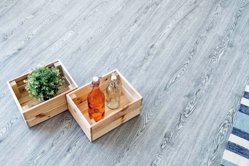 Замковая ПВХ плитка "Alpine Floor" Ясень  (1220*183*4мм) — купить в Якутске