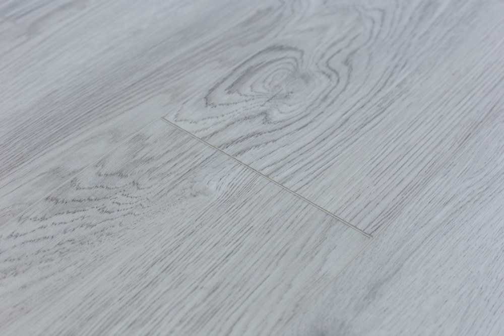 Замковая ПВХ плитка "Art Tile" Ясень Эдмонтон (1220*152*5 мм) — купить в Якутске