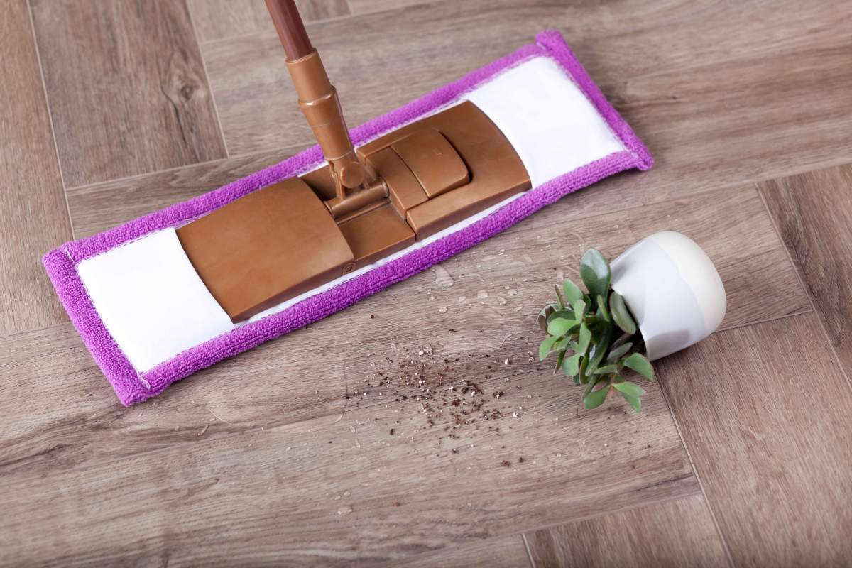 Замковая ПВХ плитка "Aberhof" Carmelita 1862 (615*123*5 мм) — купить в Якутске