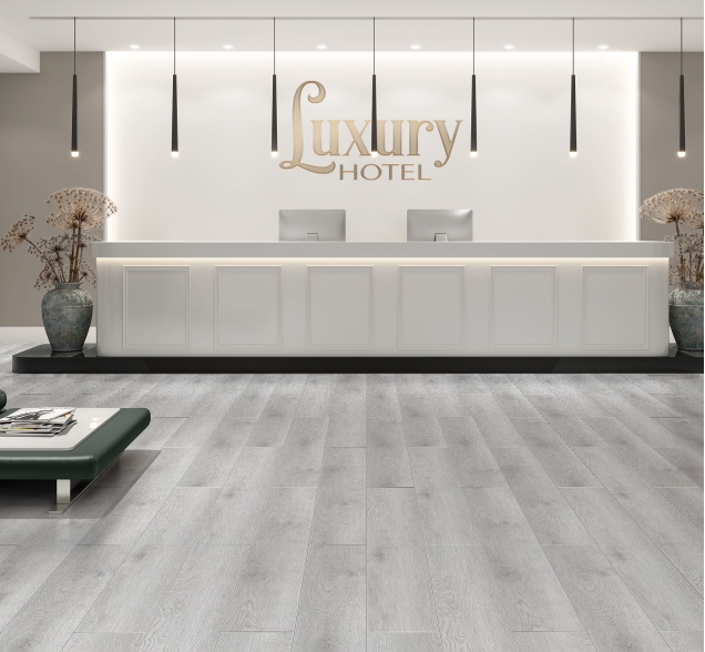 SPC ламинат "Royce" Sense Дуб Дженне 702 (1200*180*4 мм) — купить в Якутске