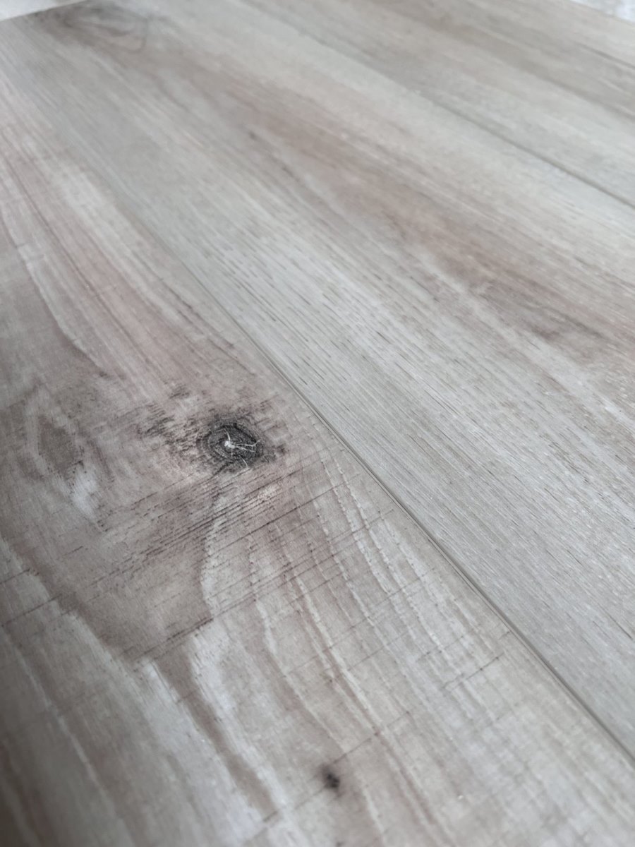 SPC ламинат "OneFloor" ЕСО 5021 (4V фаска) (1220*184*4 мм) — купить в Якутске