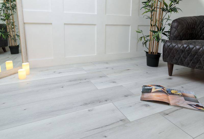 Замковая ПВХ плитка "Aquafloor" AF8006XL (1524*228*8 мм) — купить в Якутске