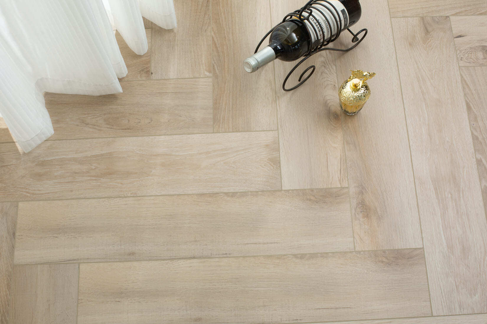 Плитка SPC "OneFloor" 3009 А,В  ЁЛКА (640*128*4 мм) — купить в Якутске