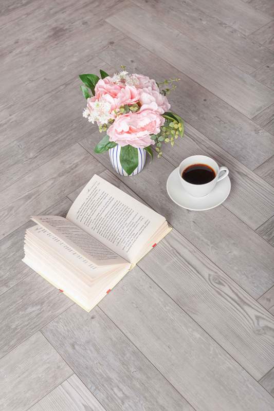 Замковая ПВХ плитка "Aberhof" Carmelita 1687 (615*123*5 мм) — купить в Якутске