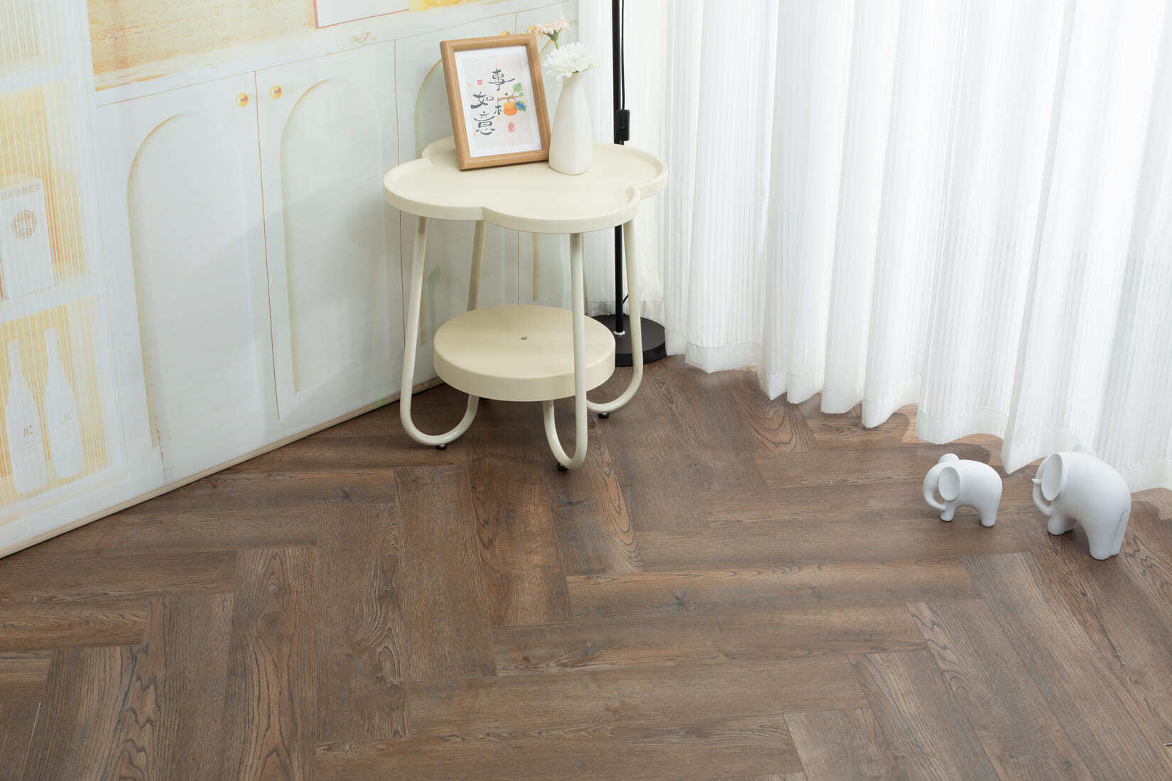 Плитка SPC "OneFloor" 3026 А,В  ЁЛКА (640*128*4 мм) — купить в Якутске